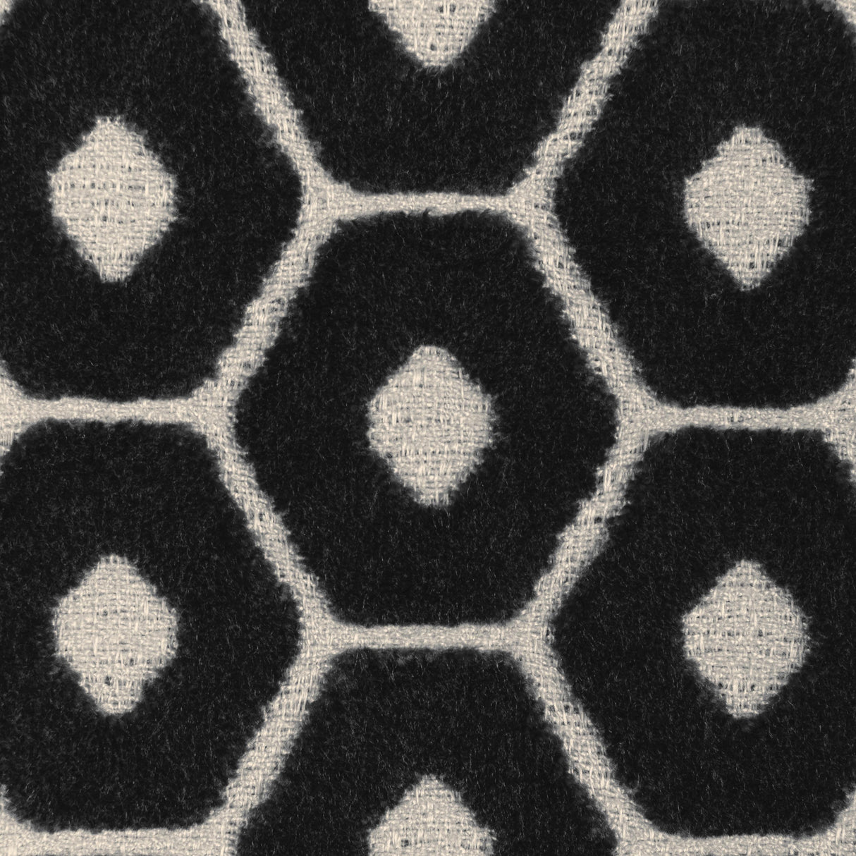 Kravet DESIGN 37138 1101 Upholstery Fabric