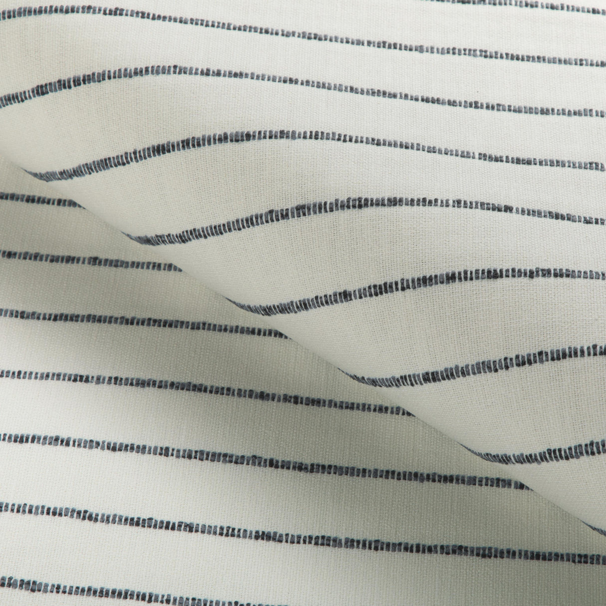 Kravet DESIGN 37171 1101 Upholstery Fabric