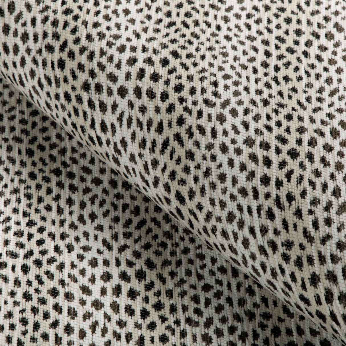 Kravet DESIGN 37192 1101 Upholstery Fabric