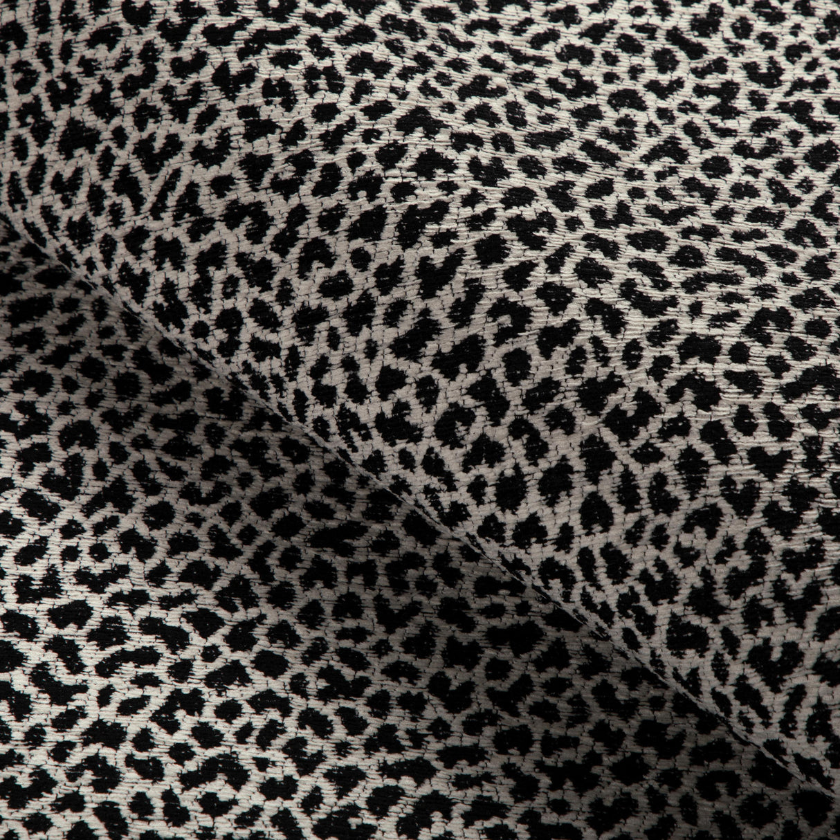 Kravet DESIGN 37198 81 Upholstery Fabric