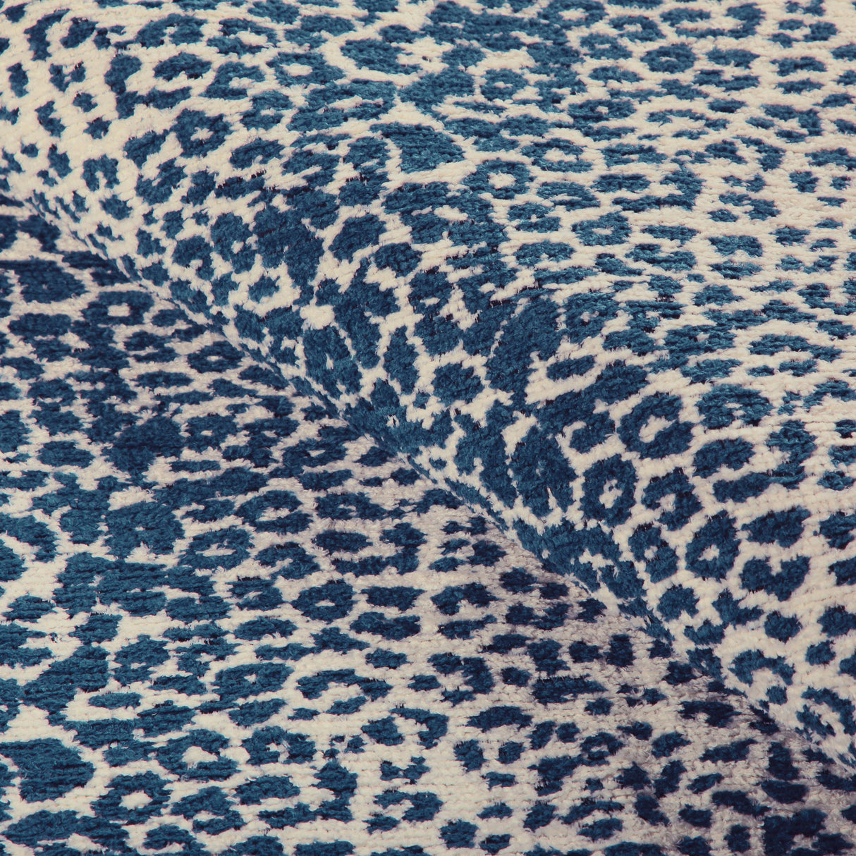 Kravet DESIGN 37211 51 Upholstery Fabric
