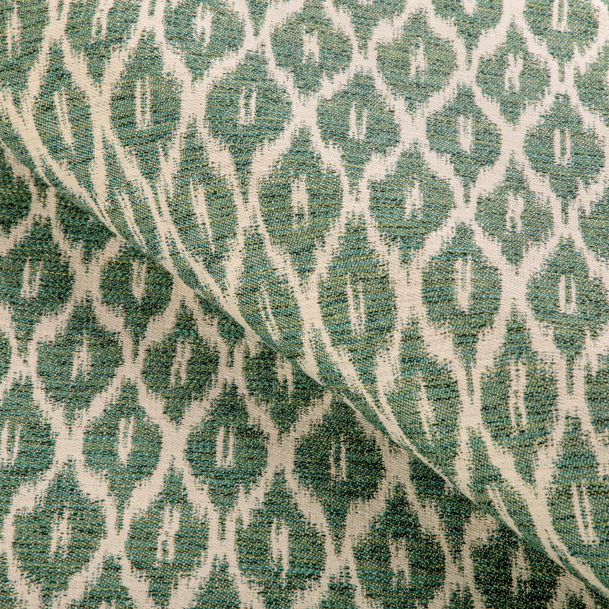 Kravet DESIGN 37224 3 Upholstery Fabric