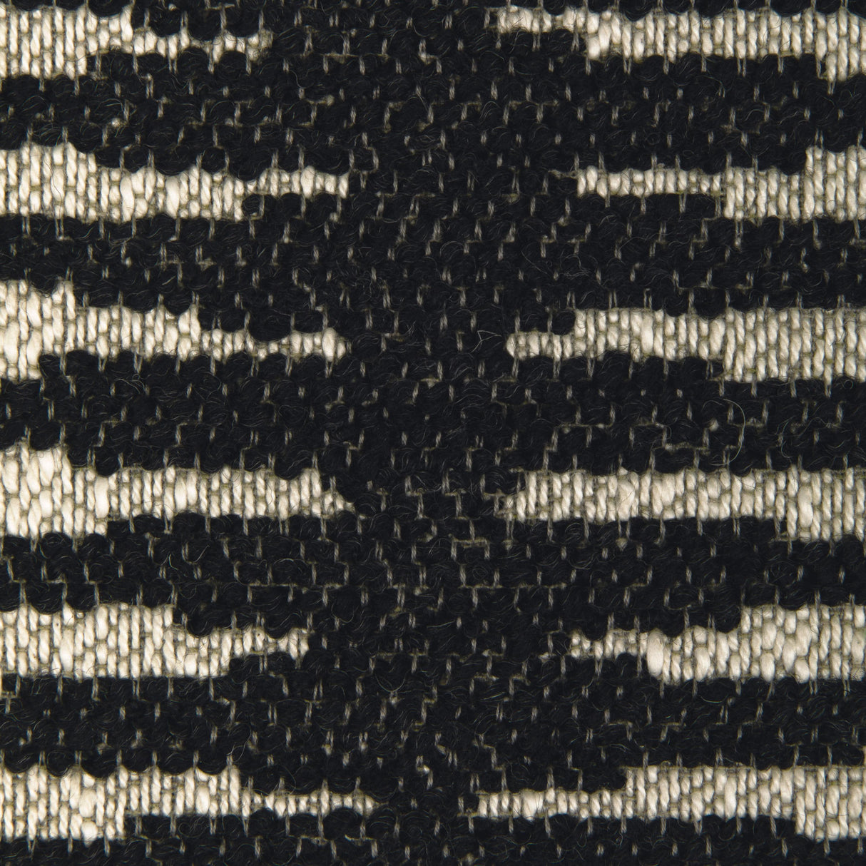 Kravet DESIGN 37231 81 Upholstery Fabric