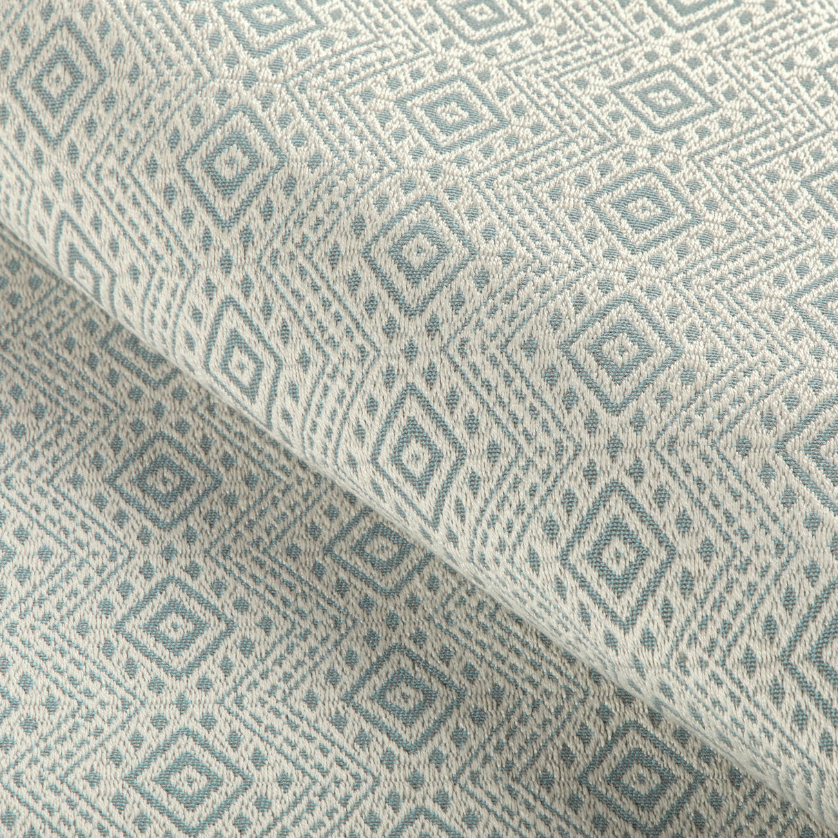 Kravet DESIGN 37237 15 Upholstery Fabric