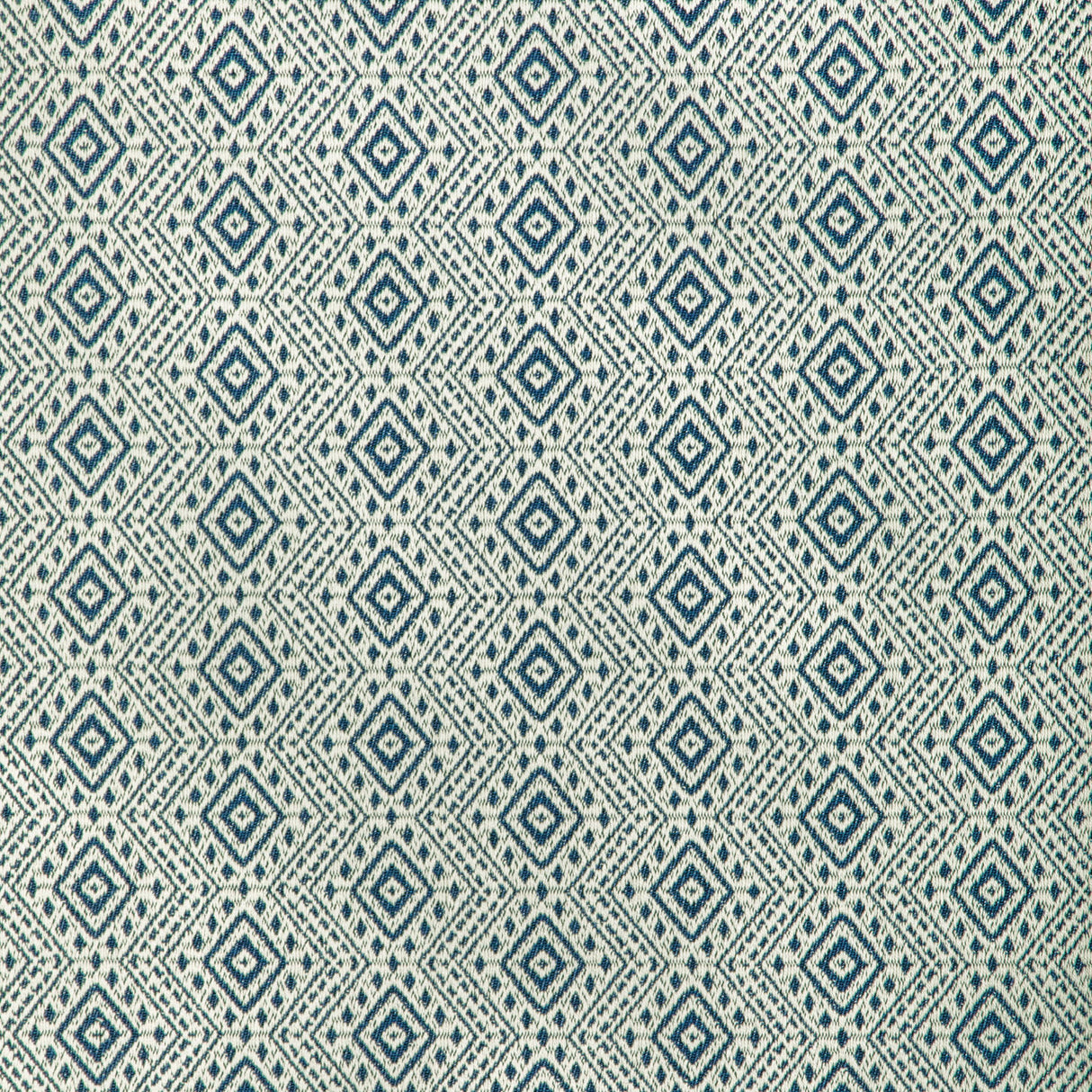 Kravet DESIGN 37237 51 Upholstery Fabric