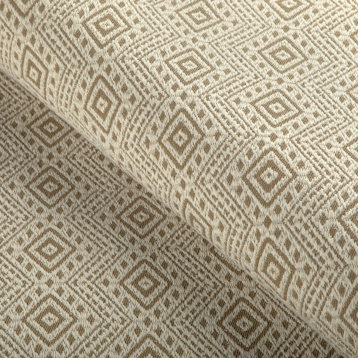 Kravet DESIGN 37237 16 Upholstery Fabric