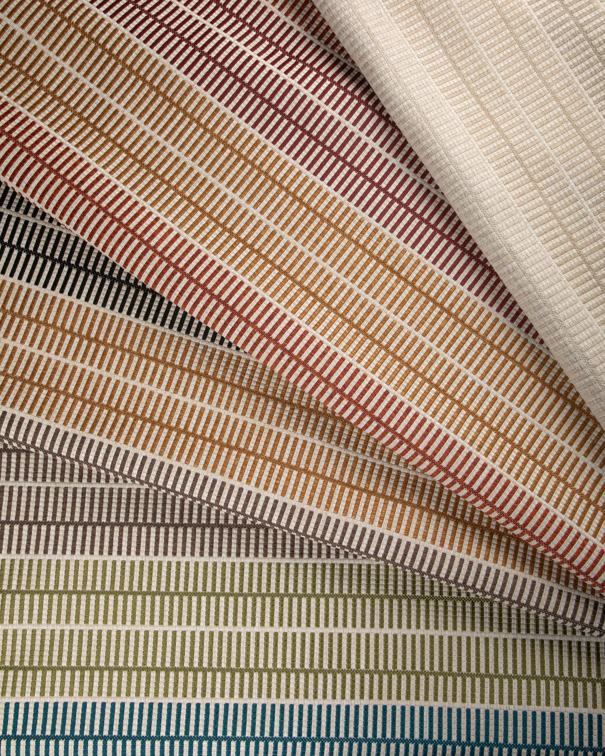 Brunschwig & Fils LES OLIVIERS WEAVE LINEN Upholstery Fabric