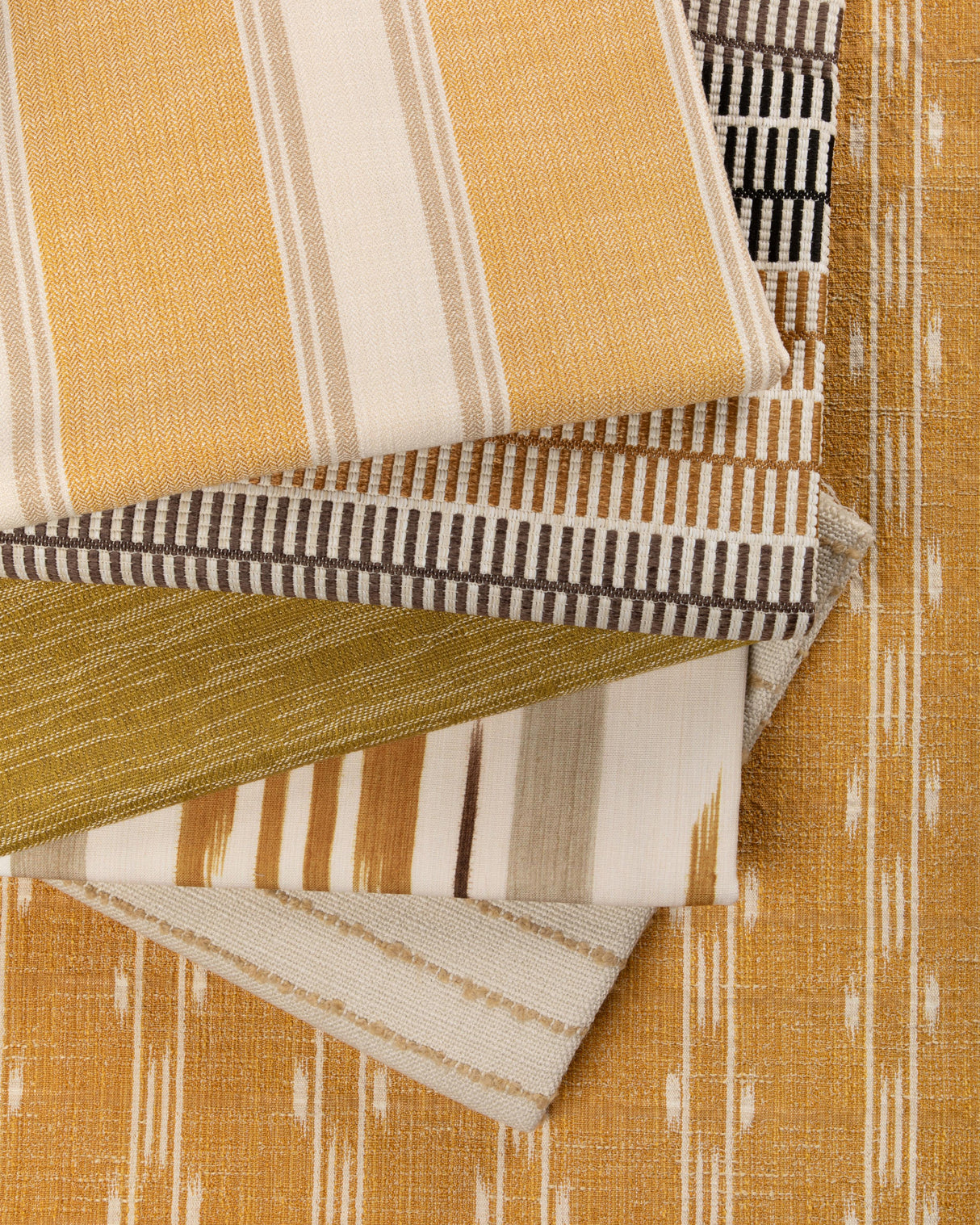 Brunschwig & Fils LES OLIVIERS WEAVE ONYX Upholstery Fabric