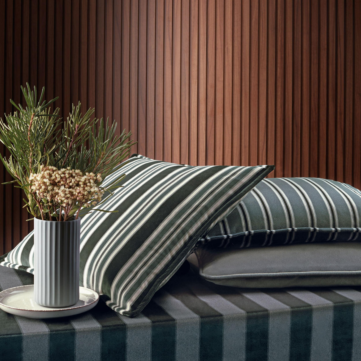 Clarke & Clarke ASHDOWN GRAPHITE Upholstery Fabric