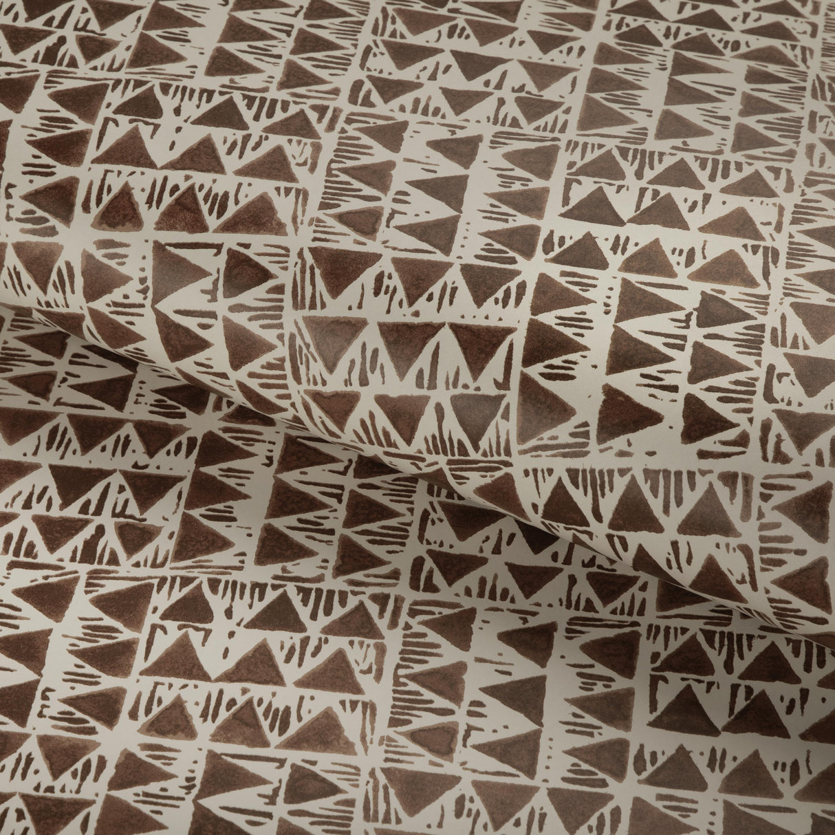 Lee Jofa YAMPA PAPER JAVA Wallpaper