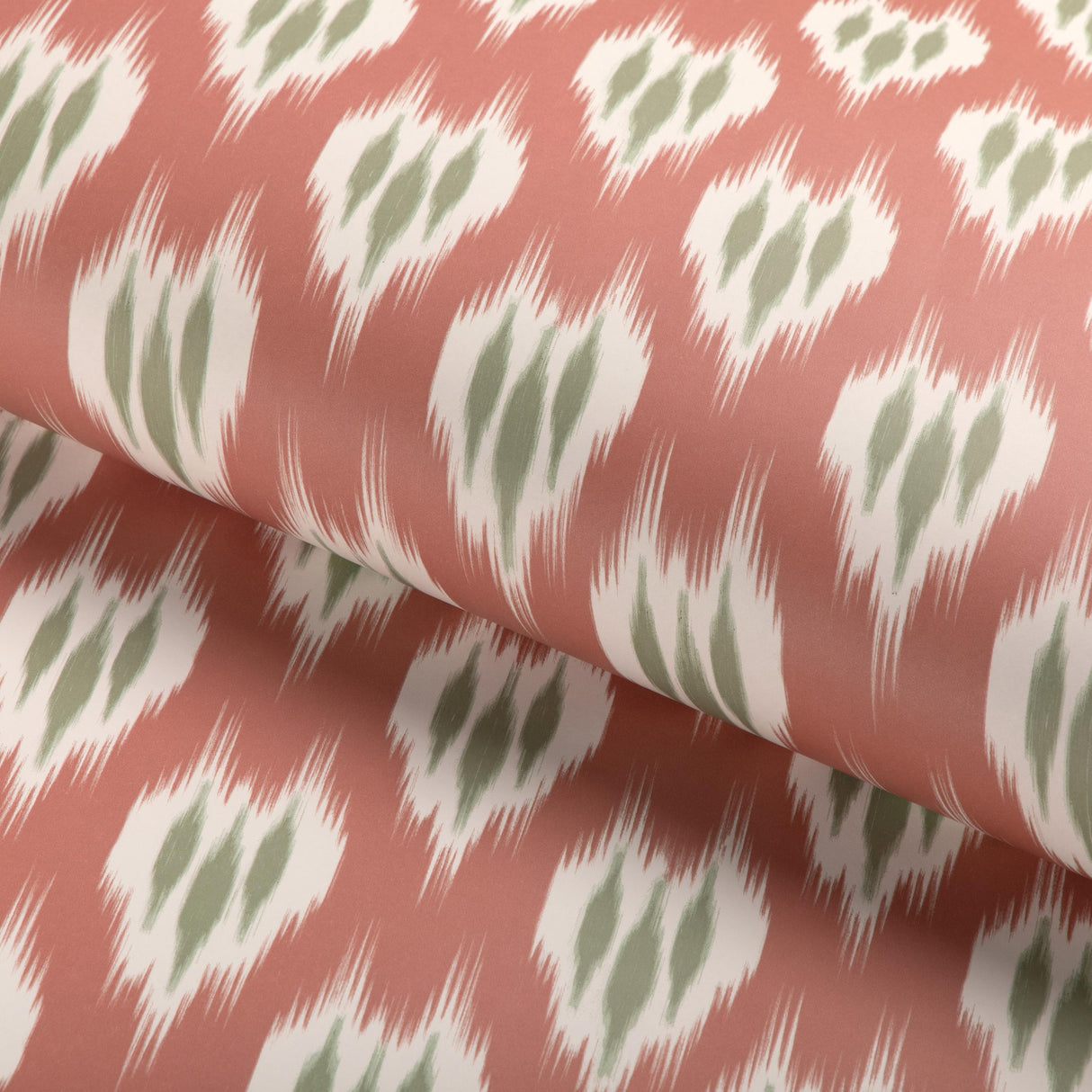 Lee Jofa CLARE PAPER CORAL Wallpaper