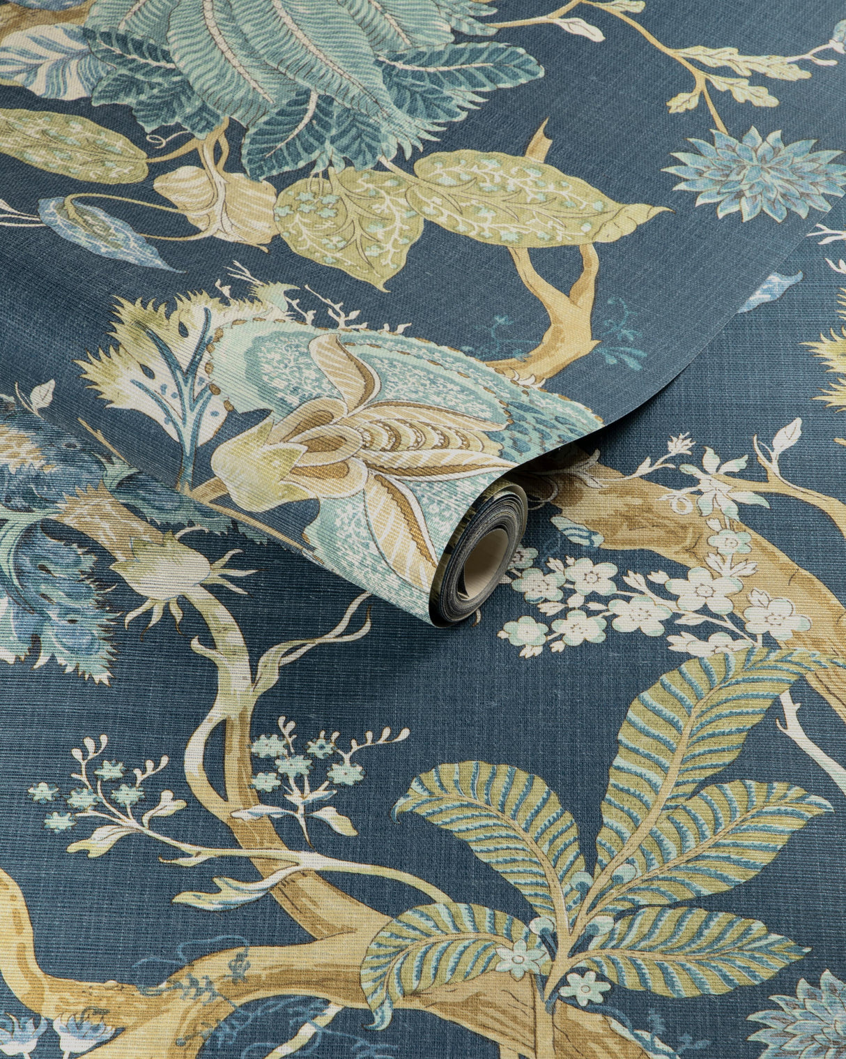 Kravet DESIGN W4201 535 Wallpaper