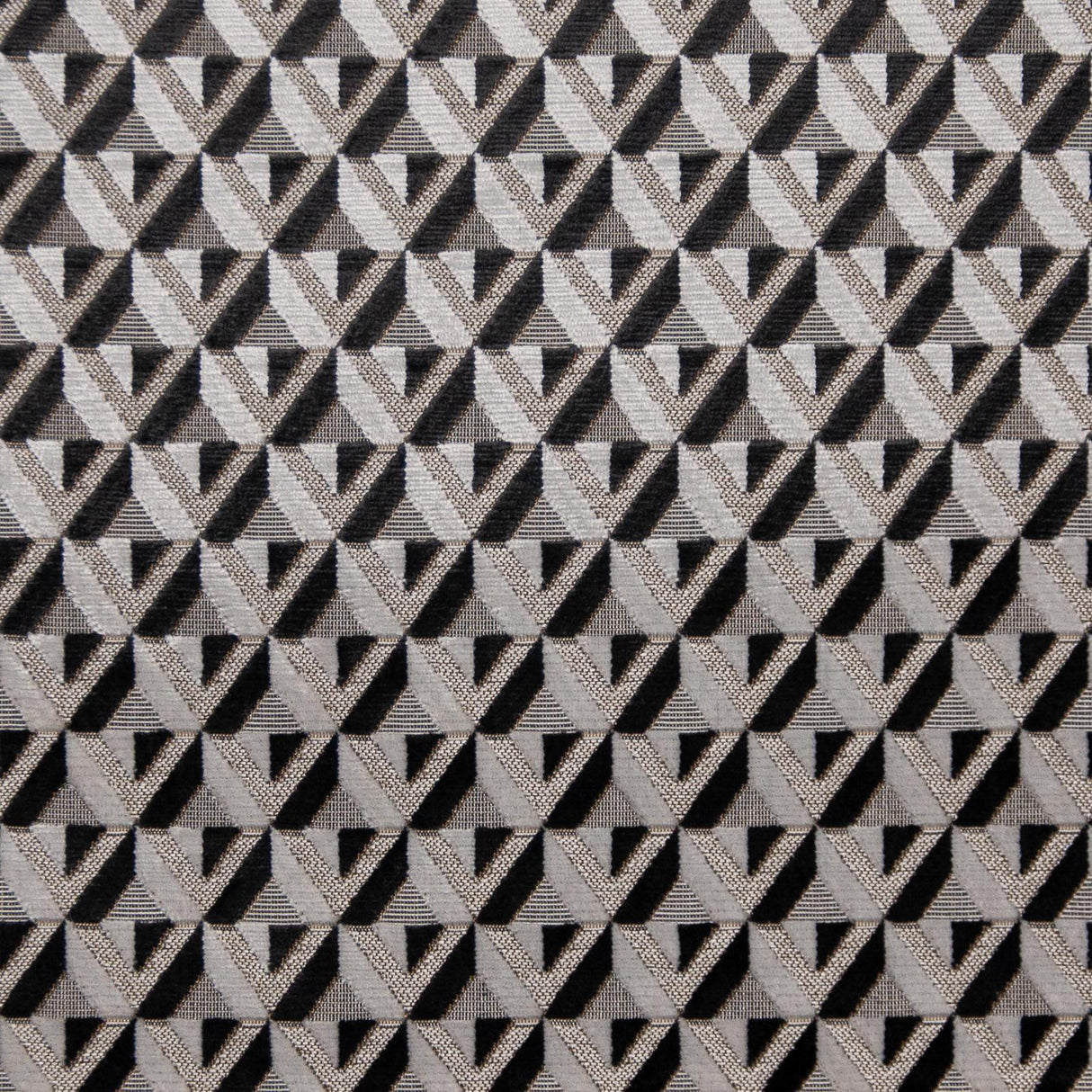 Maxwell VINOVO #618 TUXEDO Fabric