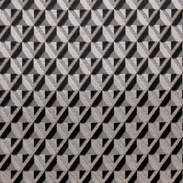 Maxwell VINOVO #618 TUXEDO Fabric