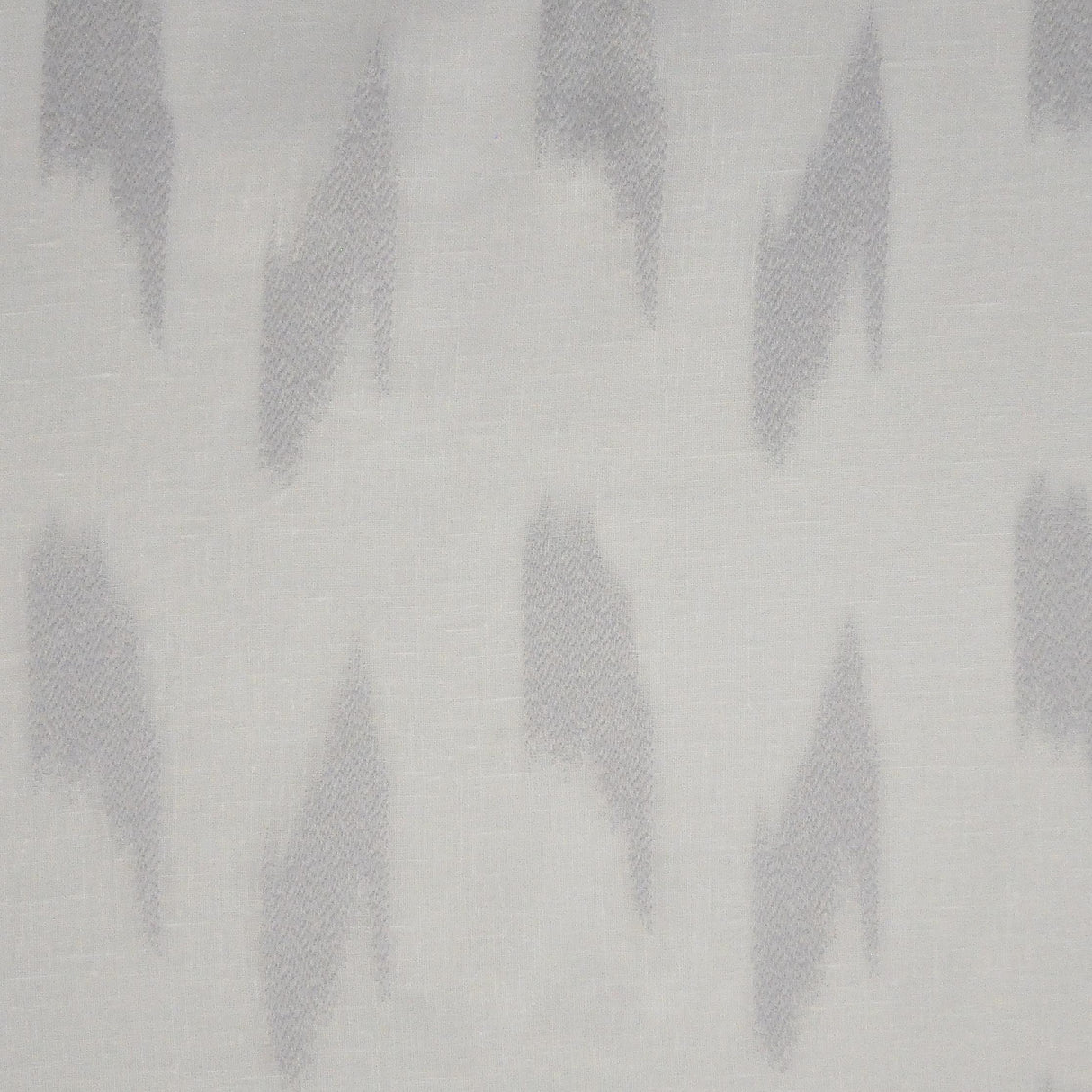 Maxwell YUMI #504 MIST Fabric