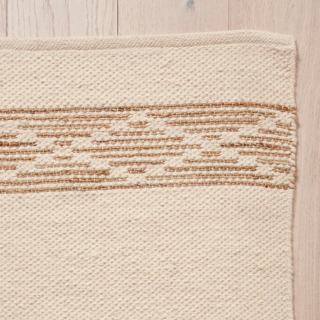 Schumacher Sequoia Stripe Jute Natural 1.17' x 0.83' Rug