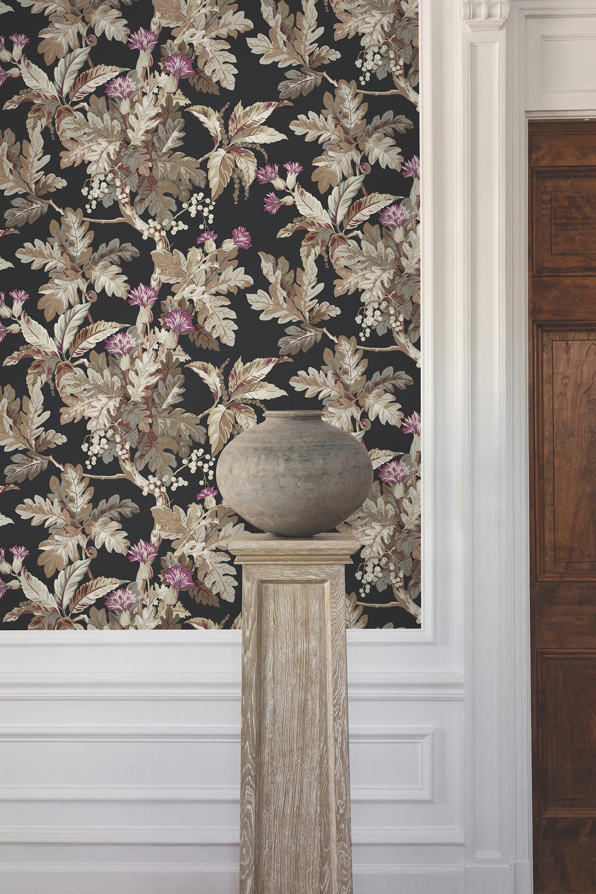 Ronald Redding Designs Briarwood Black Wallpaper