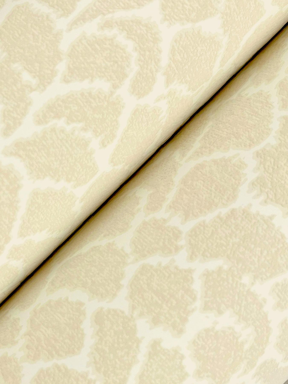 Ronald Redding Designs Nadie Neutral Wallpaper