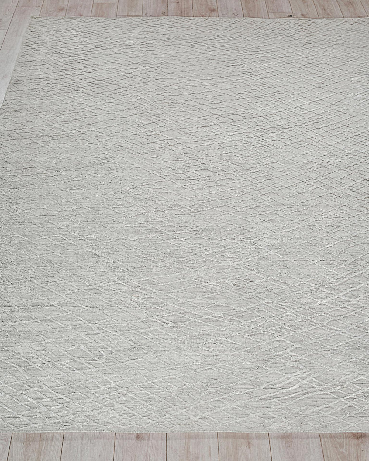 Exquisite Rugs Crescendo Handmade Handloomed Bamboo Silk 5328 Silver 12' x 15' Area Rug