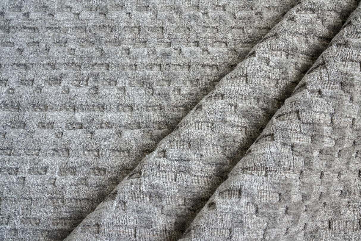 Exquisite Rugs Monroe Silk Handmade Handloomed Bamboo Silk/New Zealand Wool 3969 Taupe 6' x 9' Area Rug