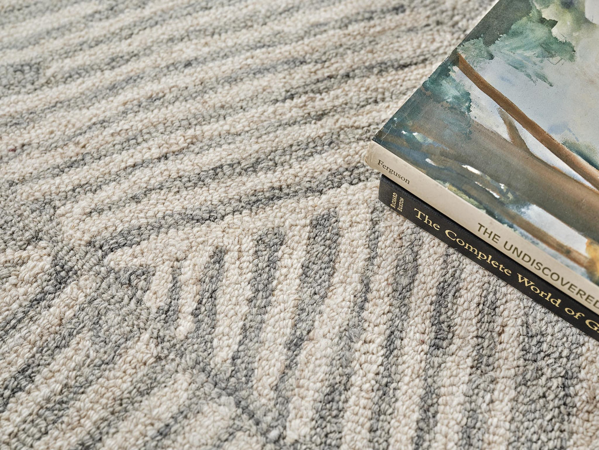 Exquisite Rugs Kascata Handmade Hand-tufted New Zealand Wool on Canvas 6786 Silver/Ivory 2' x 3' Area Rug