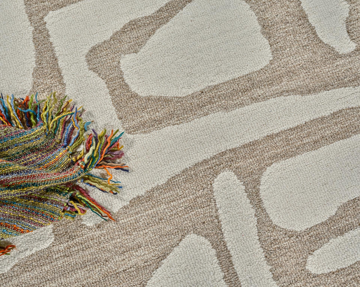 Exquisite Rugs Carmel Handmade Hand-tufted New Zealand Wool on Canvas 6848 Camel/Ivory 10' x 8' Area Rug