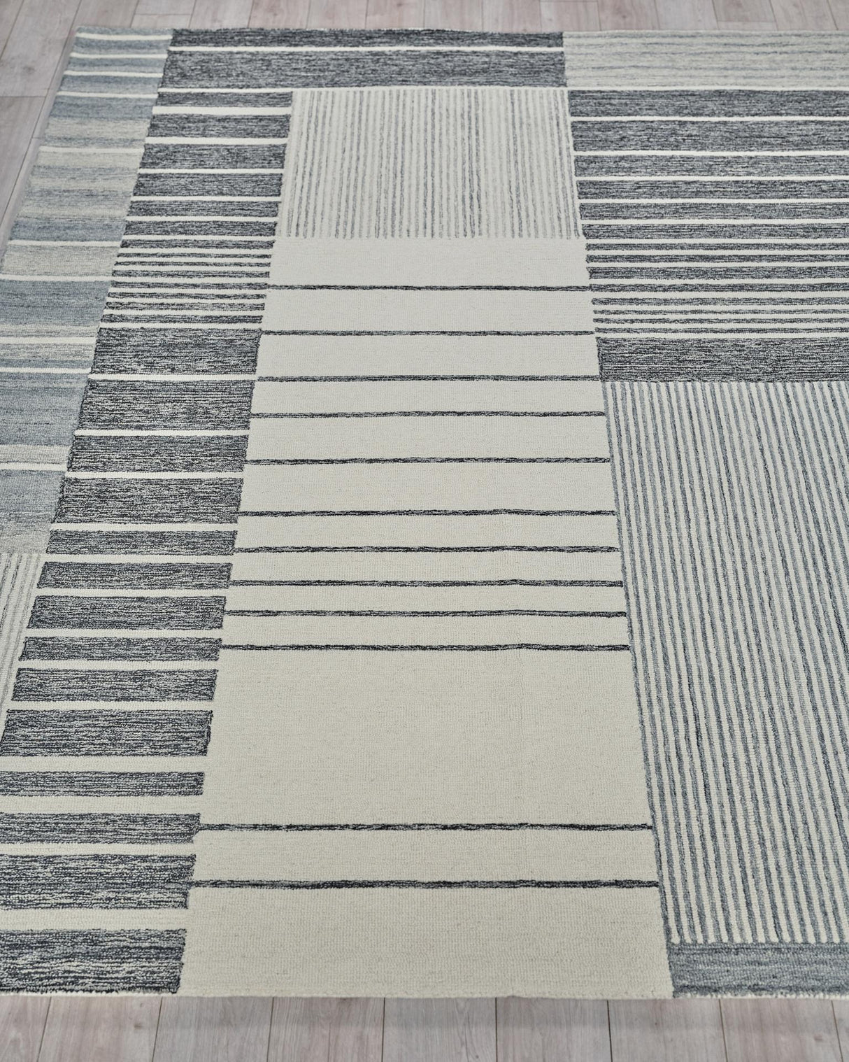 Exquisite Rugs Castine Handmade Hand-tufted New Zealand Wool on Canvas 6874 Gray/Ivory 9' x 6' Area Rug