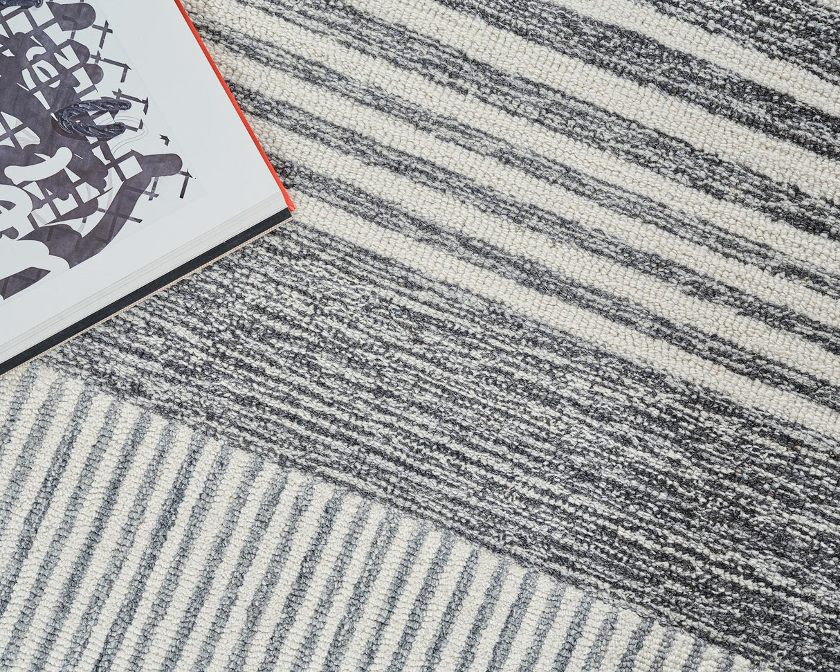 Exquisite Rugs Castine Handmade Hand-tufted New Zealand Wool on Canvas 6874 Gray/Ivory 9' x 6' Area Rug