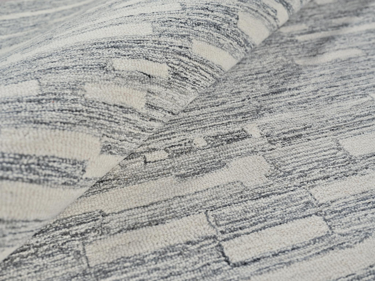 Exquisite Rugs Carmel Handmade Hand-tufted New Zealand Wool on Canvas 6877 Natural Gray/Ivory 14' x 18' Area Rug