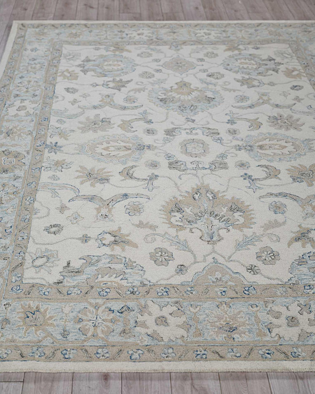 Exquisite Rugs Marietta Oushak Handmade Hand-tufted New Zealand Wool on Canvas 6878 Ivory/Light Blue 8' x 10' Area Rug