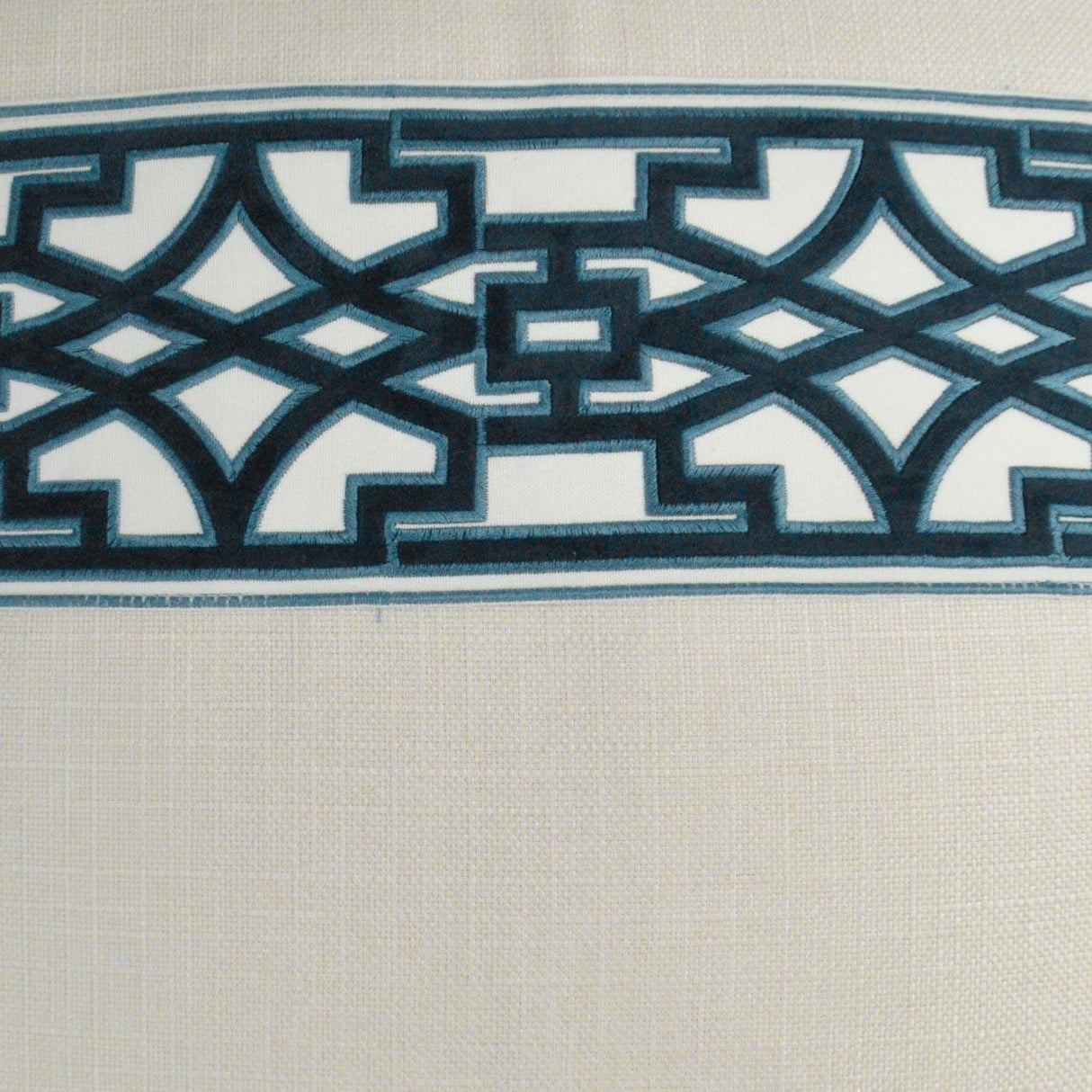 D.V. Kap Home Lyon Pearl 24" x 24" Pillow Cover