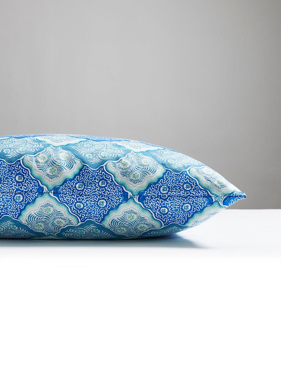 Scalamandre Akira 22 X 22 - Porcelain Blue Decorative Pillow