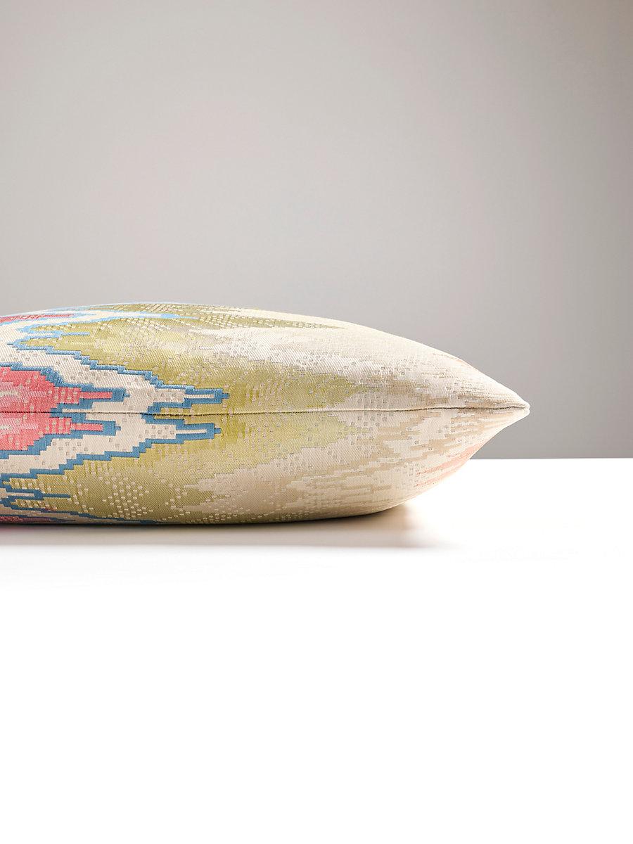 Scalamandre Bargello 22 X 22 - Bloom Decorative Pillow