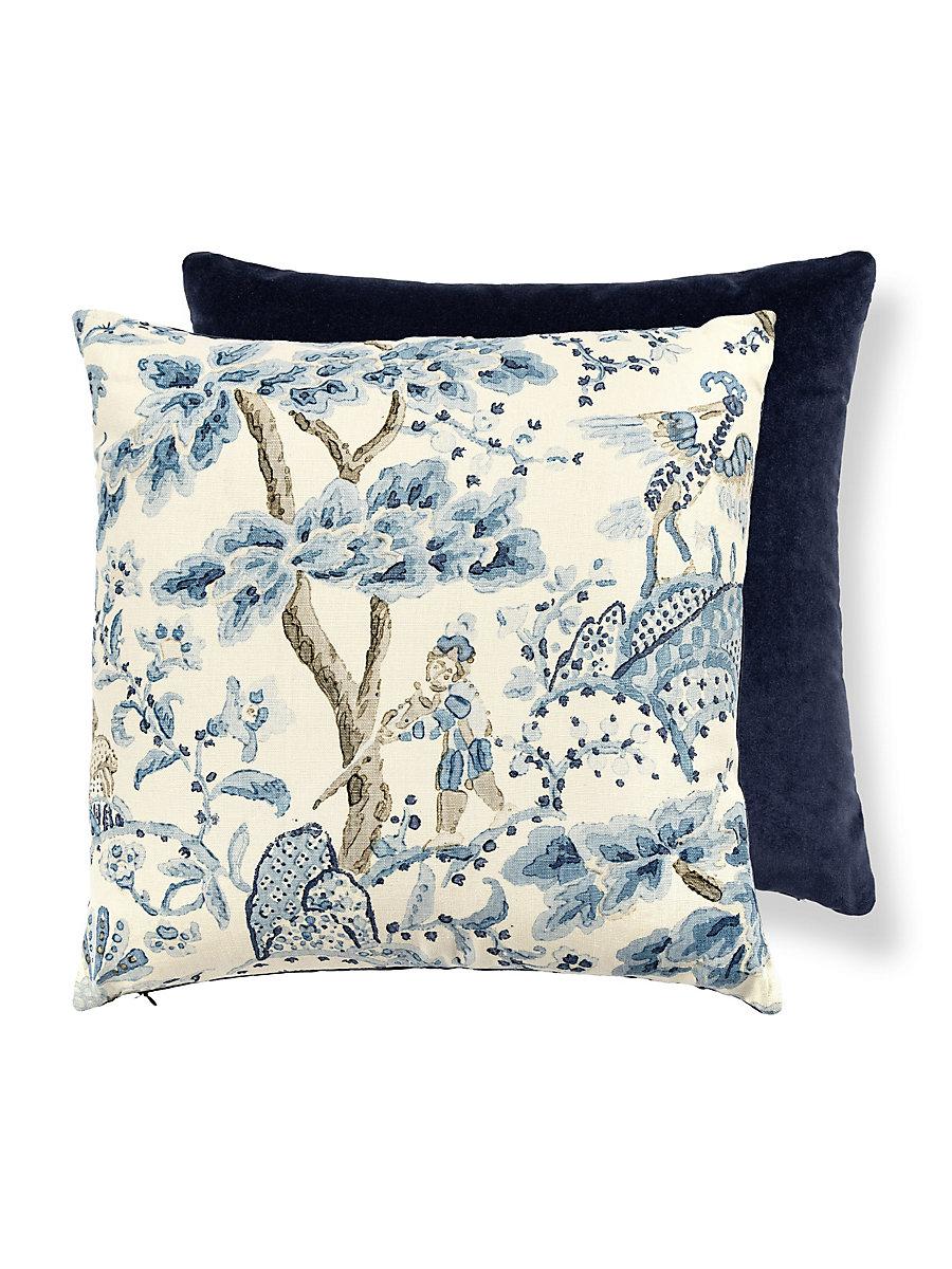 Scalamandre Kelmescott / Aurora 22 X 22 - Porcelain / Navy Decorative Pillow