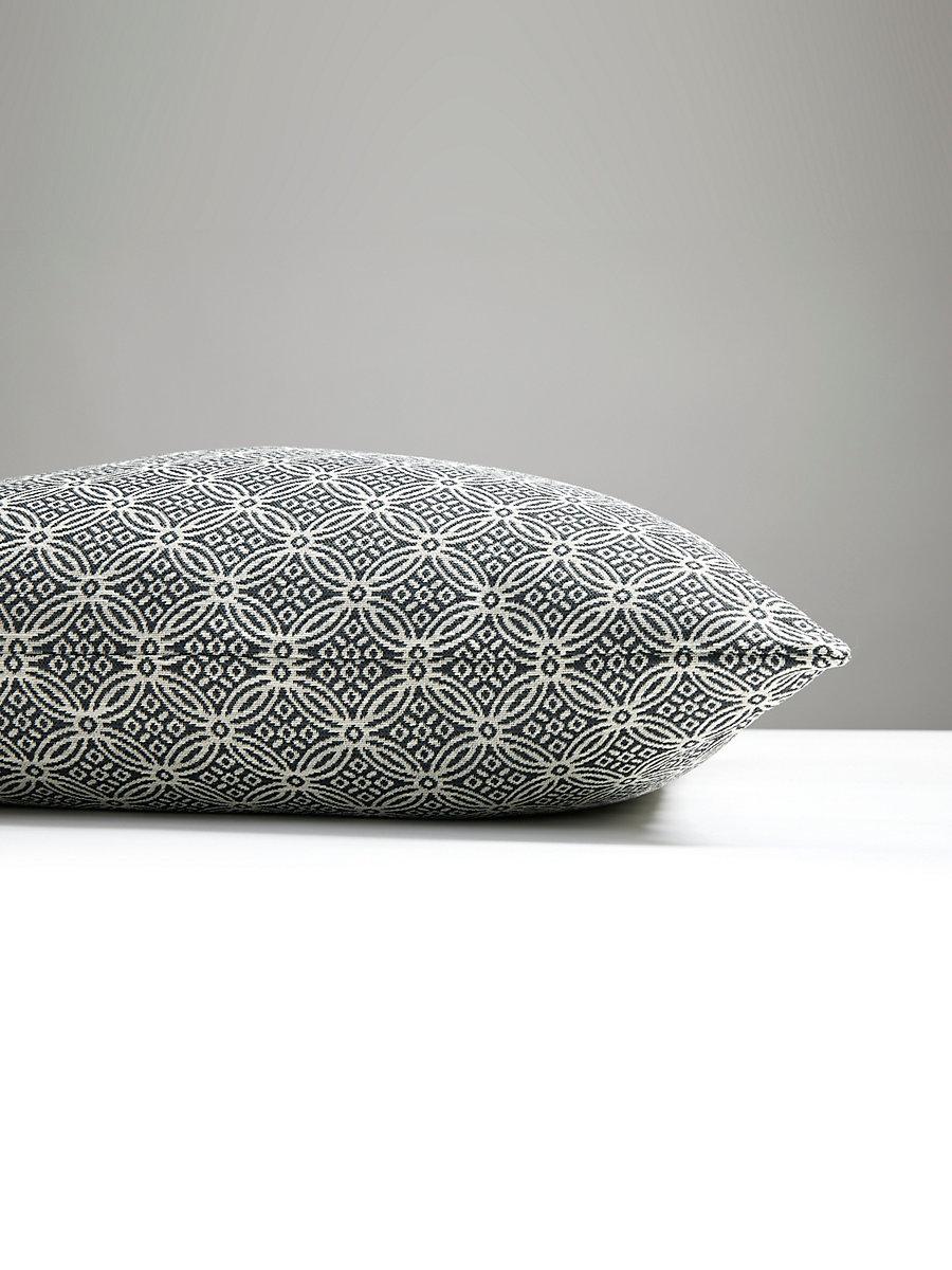 Scalamandre Cape May Outdoor 22 X 22 - Boardwalk Decorative Pillow