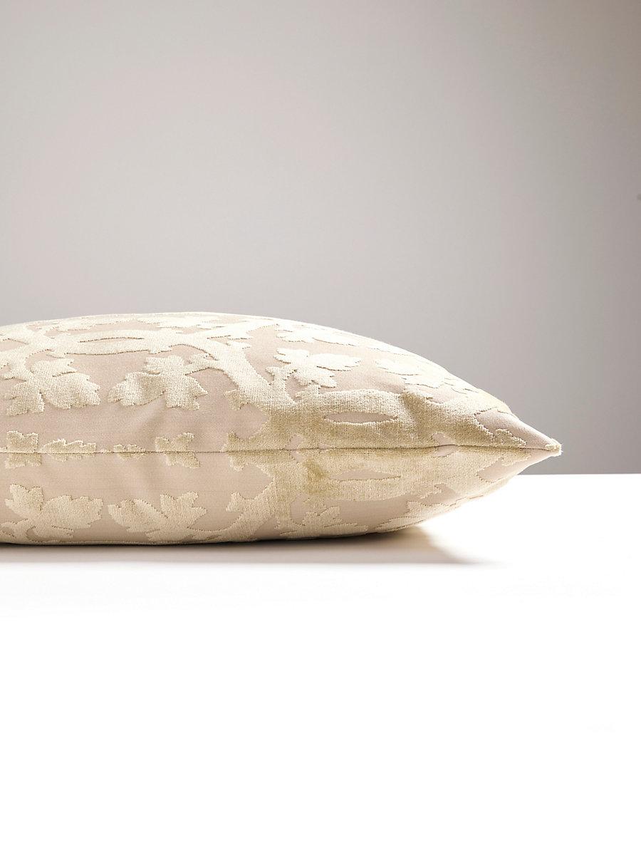 Scalamandre Falk Manor House 22 X 22 - Sisal Decorative Pillow