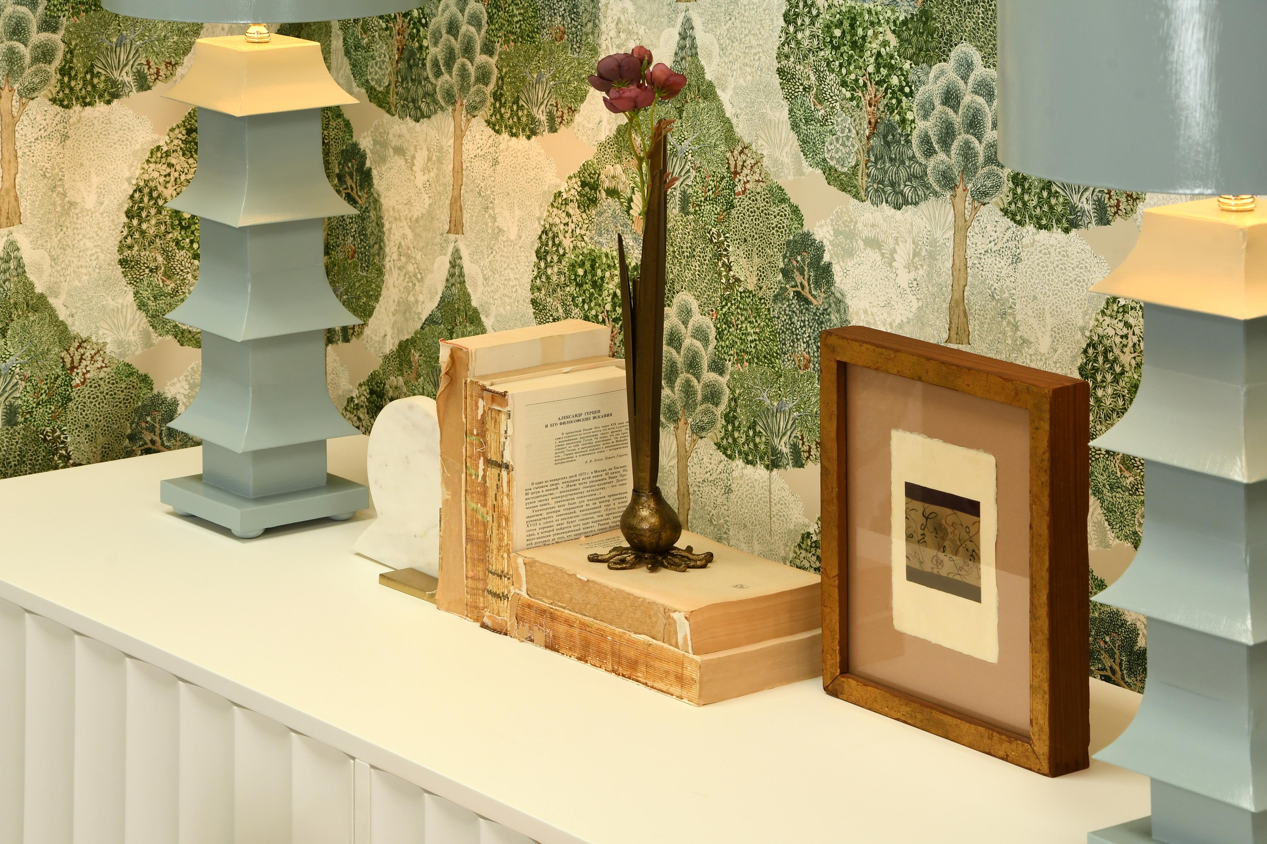 Worlds Away Tole Pagoda Lamp - Thumbnail 2