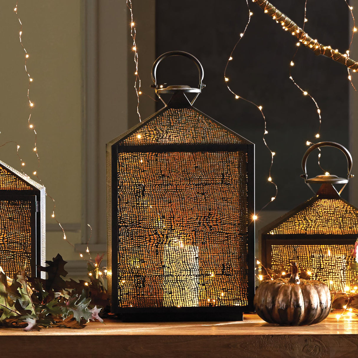 Napa Black/Gold AMHURST LANTERN LARGE