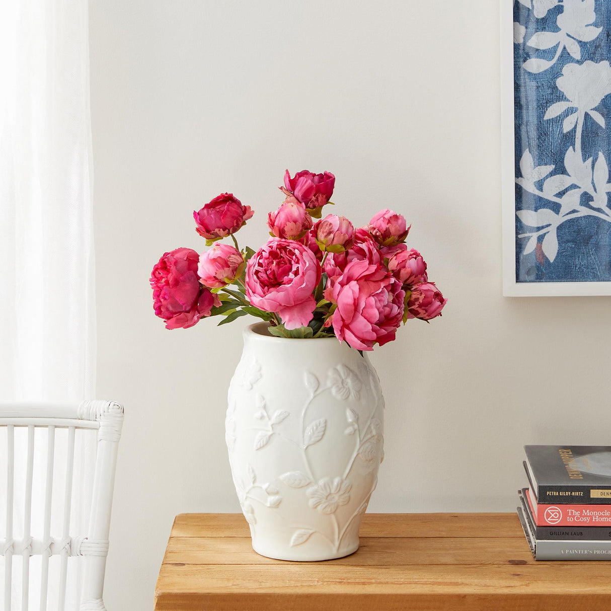 Napa White BLOSSOM VASE SMALL