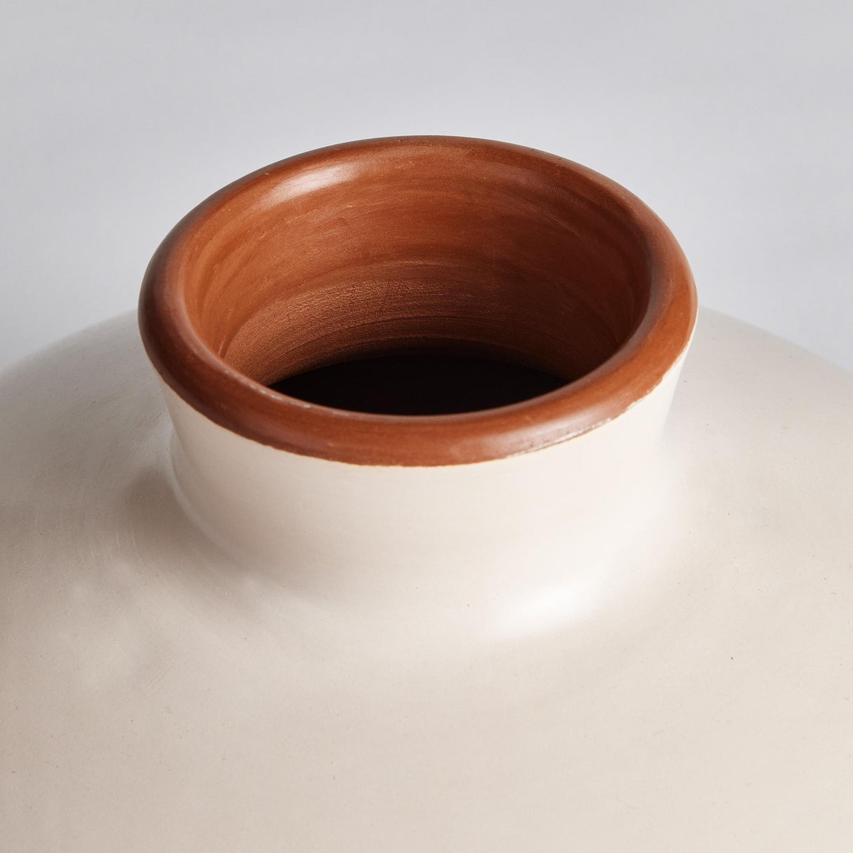 Napa Ecru FIORELLA VASE SMALL