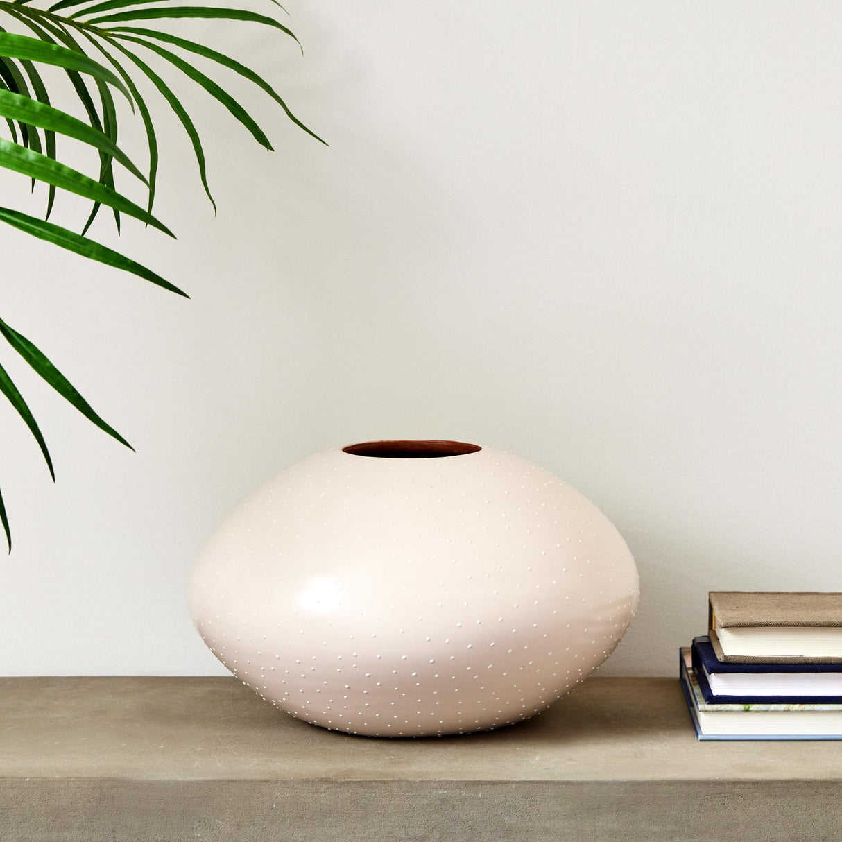 Napa Ecru/White KEYLA VASE MEDIUM