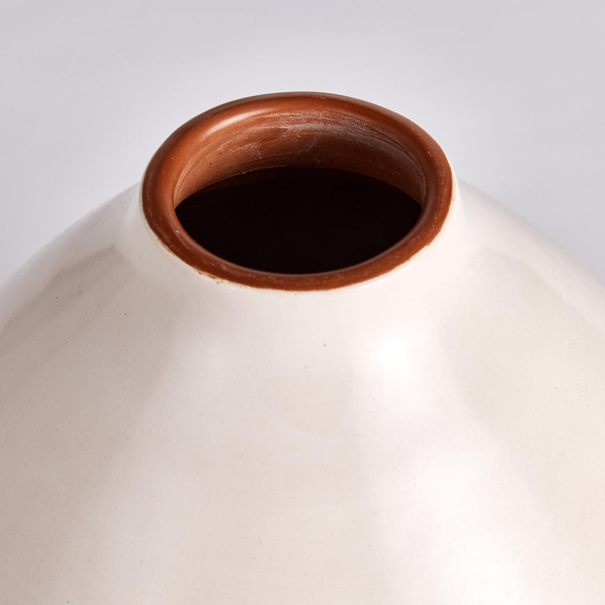 Napa Ecru LUCELA VASE MEDIUM