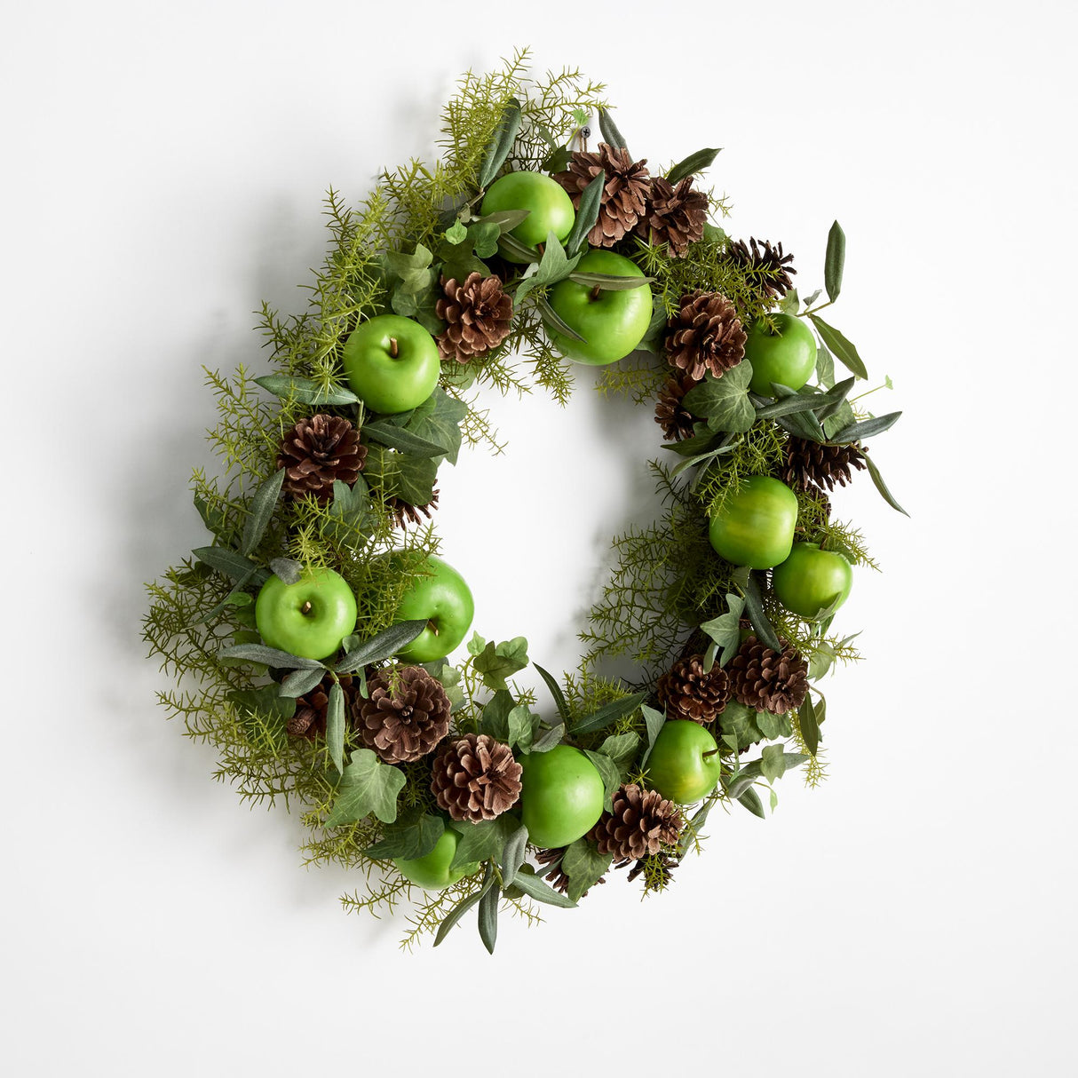 Napa  APPLE & MIXED BOTANICALS WREATH 24"