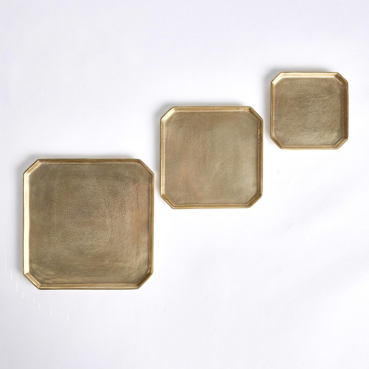 Napa Gold DEZI SQUARE SERVING TRAYS, SET OF 3