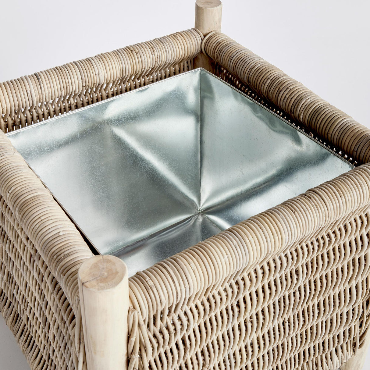 Napa Natural LANDON MEDIUM PLANTER