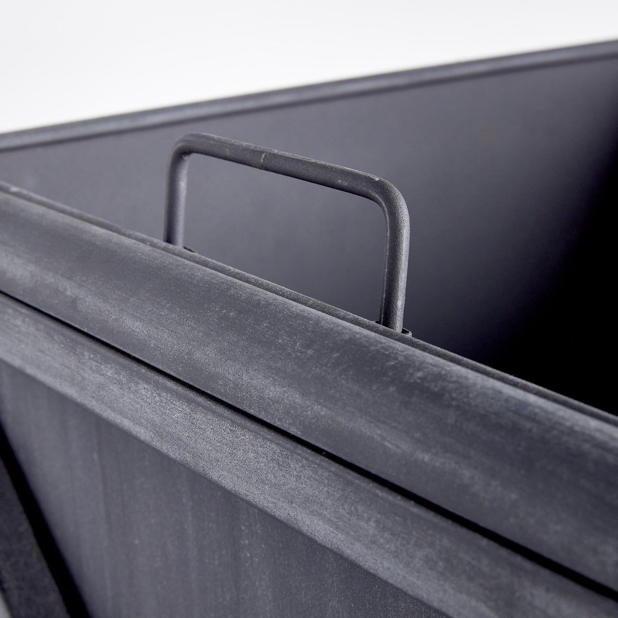 Napa Aged Zinc TERRAZZA OUTDOOR PLANTER LARGE