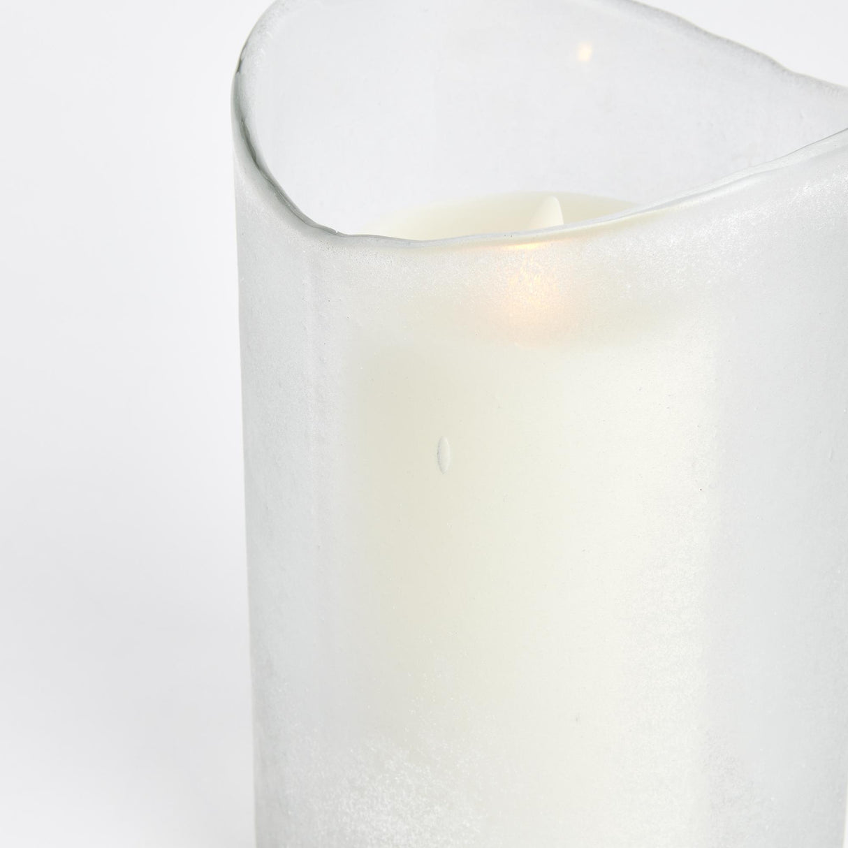 Napa White Frost DAVENPORT HURRICANE LARGE