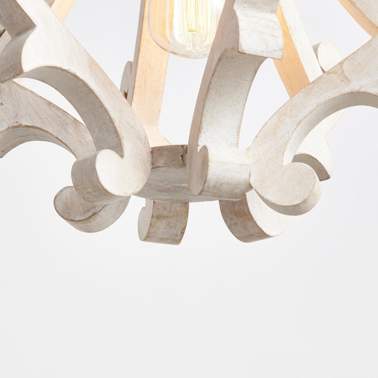 Napa Whitewash MARGUERITE PENDANT