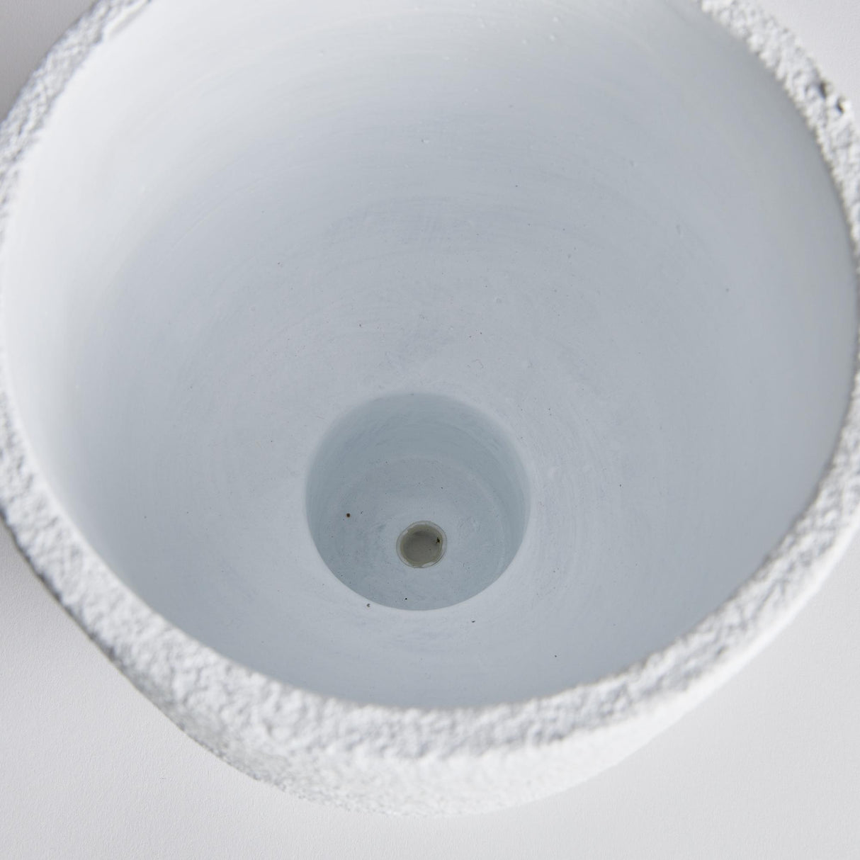 Napa White ISADORA FOOTED URN LARGE