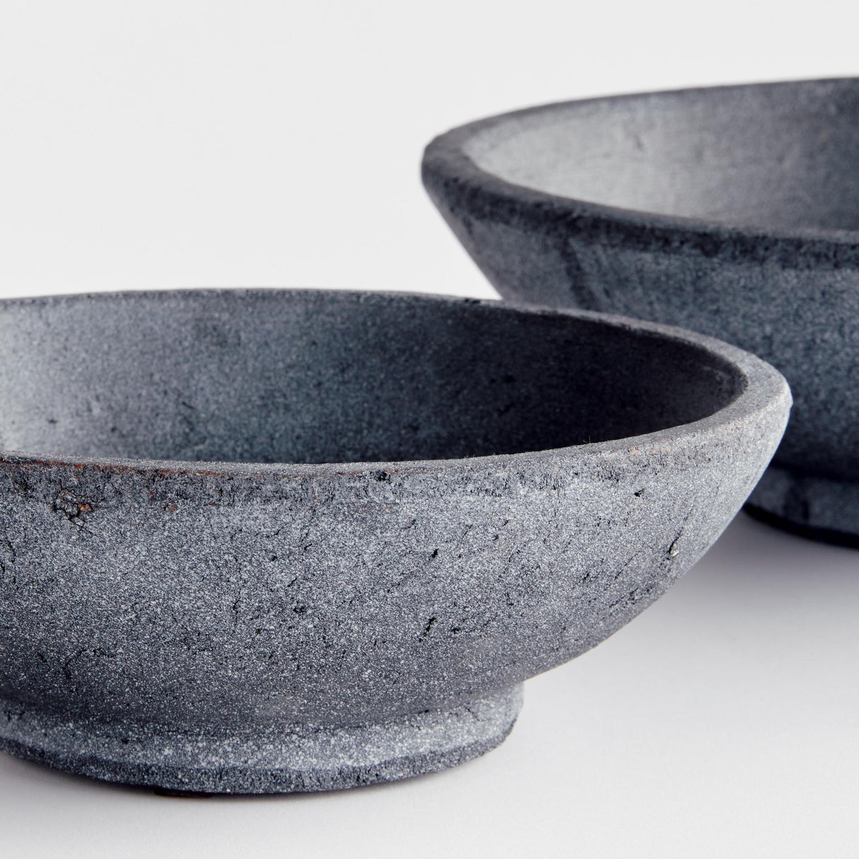 Napa Washed Black CEDRIC DECORATIVE BOWLS, SET OF 2